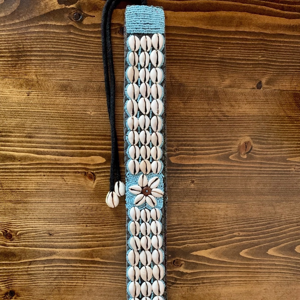 African Beaded Shell Belt - Picture 3 of 5